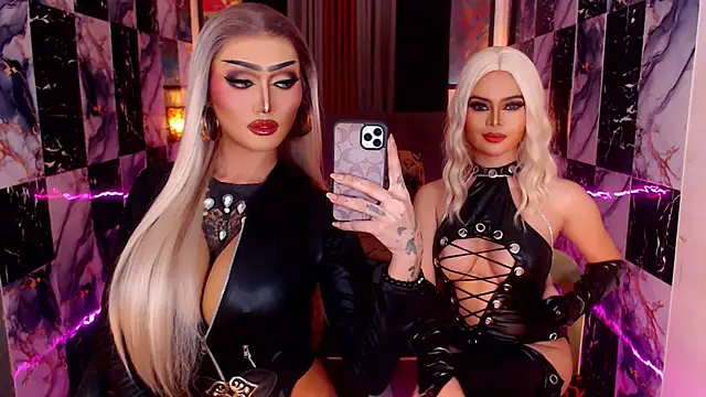 HorseCockDevina webcam