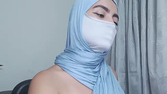 jade_nassar (F young) - Deep throat