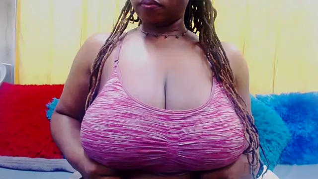 Bustydiva88 webcam