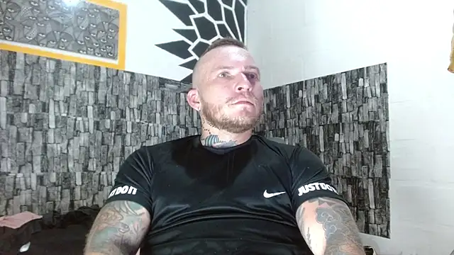 stripnolimits webcam