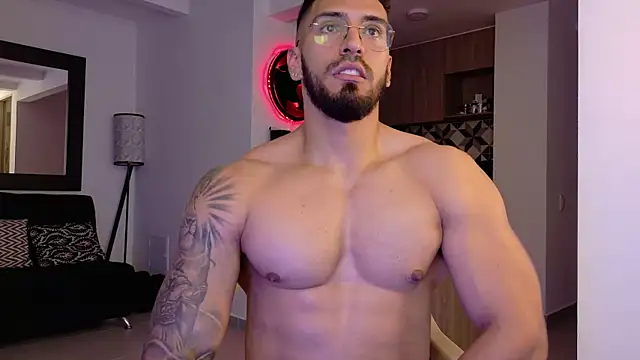 tony_muscle webcam