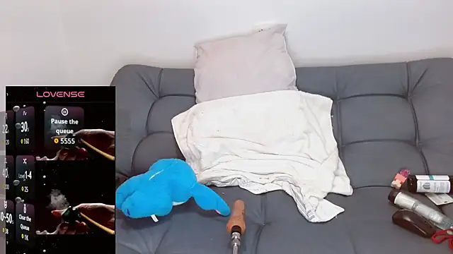 katiuska_arts webcam