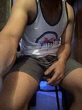 themorenofit08 webcam