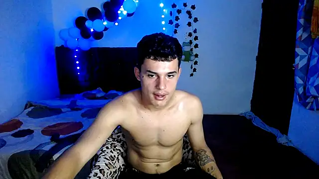 freddy_romas webcam