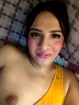 Yourbabyshane webcam