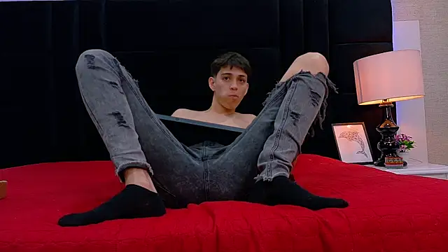 Lion_Foster01 webcam