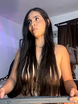 alisaa_jhons1 webcam