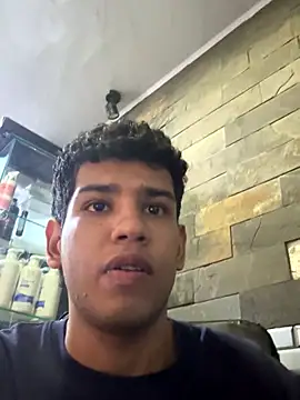 Santiago_Foxx webcam