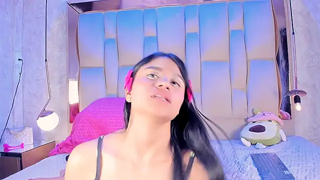 AngeliqueRouse webcam