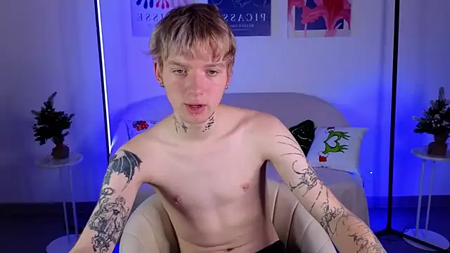 travis_clas (M twink) - oil show