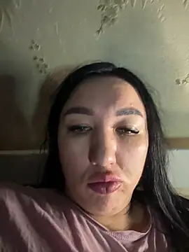 Naughtbaby_2025 webcam