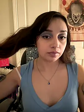 CharmingMaddie webcam