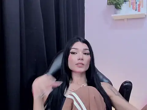 emmabridgerton webcam