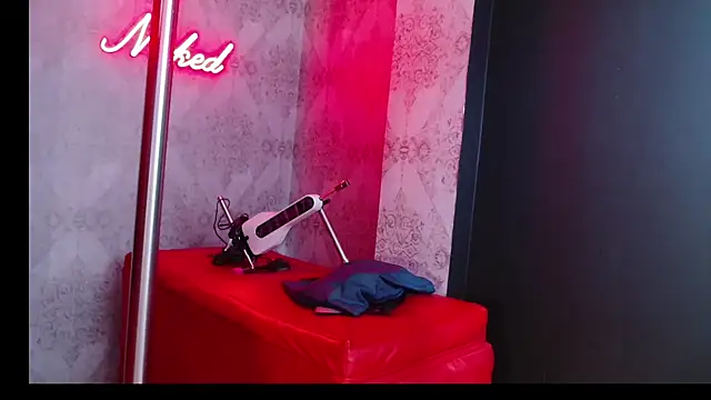 CrystalBrooke3x webcam