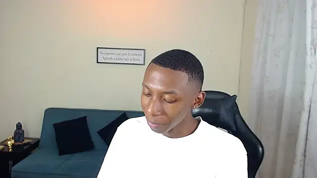 Miilo18 live cam screenshot male from Colombia on ZGTJNJ – 中文直播、回放与 GIF 精彩瞬间