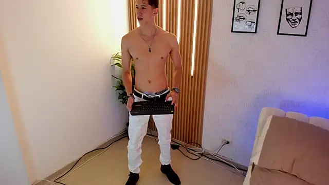 Dorianmistery2322_ webcam