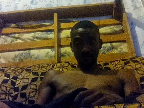 LookingLover34 webcam