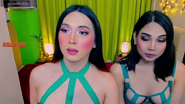 ItsYours_Sexy_Nia webcam