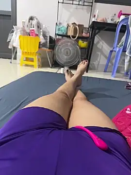 Mores1_Squirt webcam stripchat model stream image