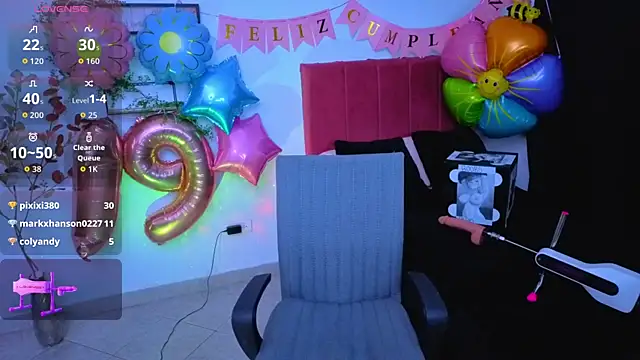 pequitasmedusa9 webcam