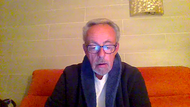 tuggy59 - Tuggy59's free webcam - UK Sex Cams