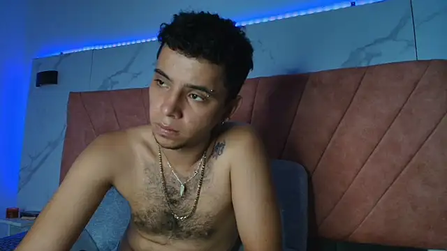 HellAndDante_ webcam