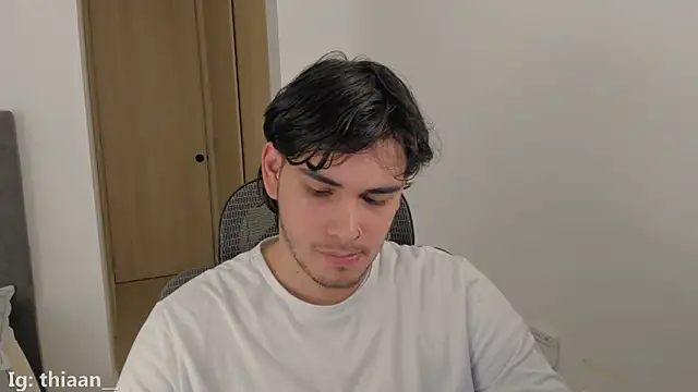 thiaann webcam