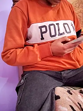 Student12th live cam screenshot female on TipShow – Interactive Live Cam Shows