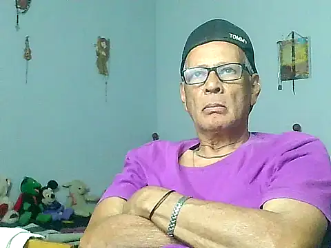 dirtysluttyfist webcam