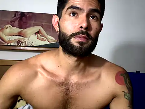 hideonbush051 webcam