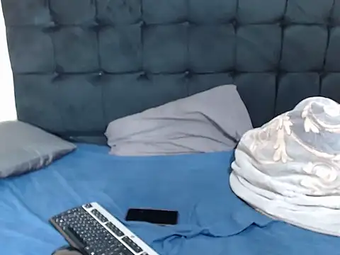 caramelbootty - CaramelBootty's free webcam - UK Sex Cams