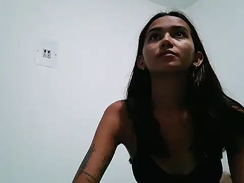 Mia__Valeria webcam