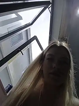 -sexy_barbie- - -Sexy_Barbie-'s free webcam - UK Sex Cams