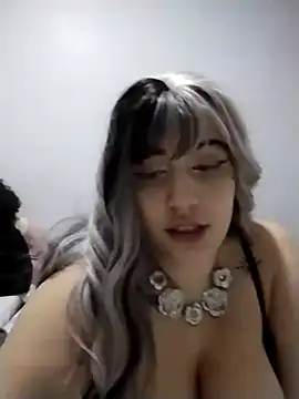 lele_inocente - Lele_inocente's free webcam - UK Sex Cams