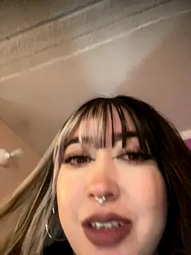 VictoriaGerard_Pink webcam