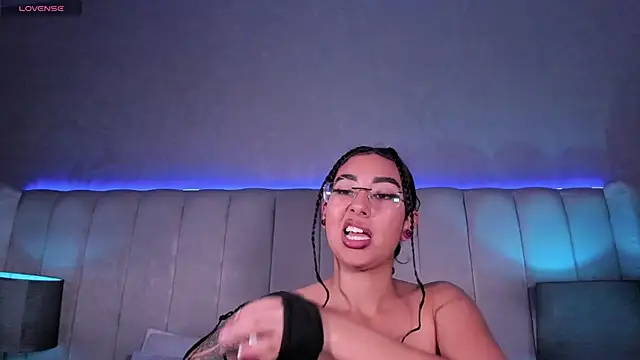 AryVixen webcam