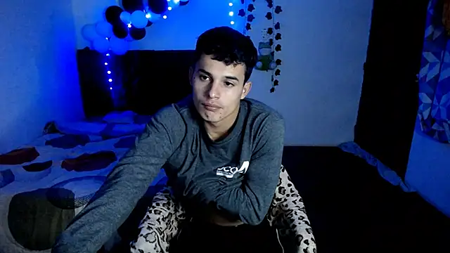 freddy_romas webcam