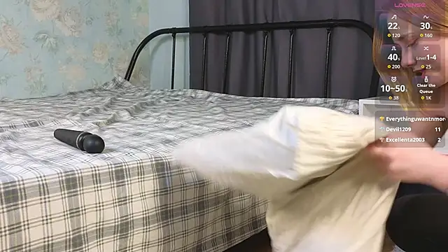 HollieCollelo webcam