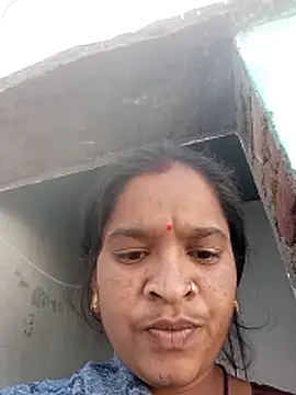 Cuty_prathna webcam stripchat model stream image