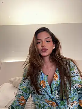 bella_cutte_ (F young) - play dildo