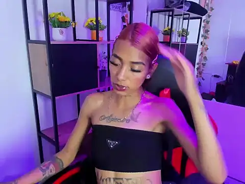 KarlaSlutSkinny__ webcam