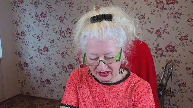 Maya_Mayflower webcam