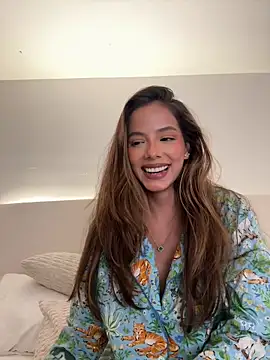 bella_cutte_ (F young) - play dildo