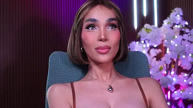 xxforyoureyesonlyxx webcam