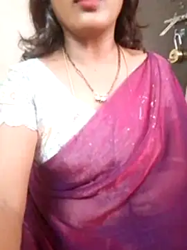 sneha_telugu_girl (F young) - Doggy style ass on floor