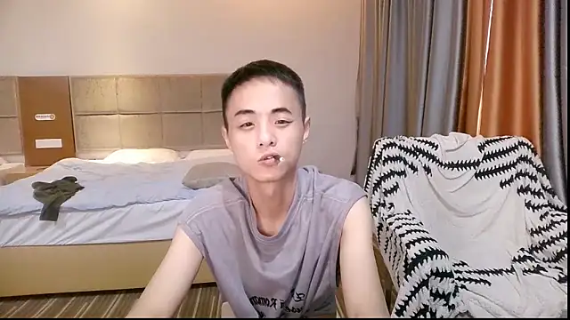 tsia-die (Ask my age) - 不辜负美妙的相遇，直播间能够遇到你，就非常不可思议啦！