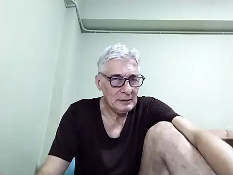 BIGUNCUTHARDCOCK webcam