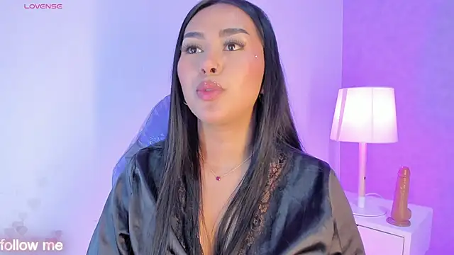 Cameliaa_Smiith webcam