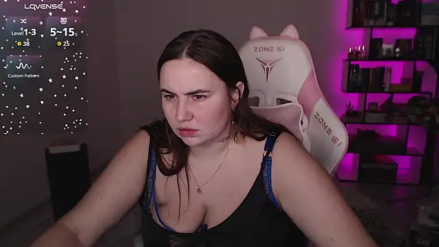 SexyWitch_666 webcam