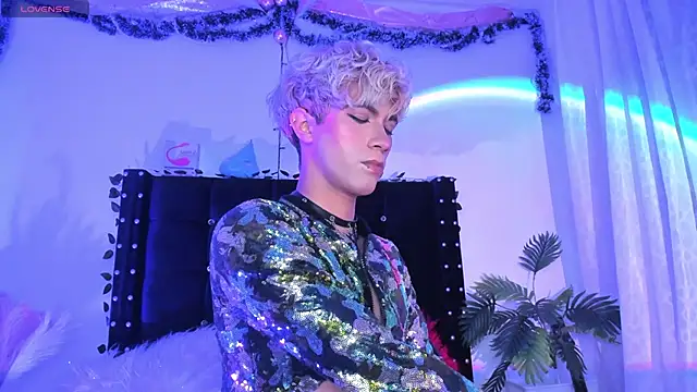 Cooperrosscute233 webcam